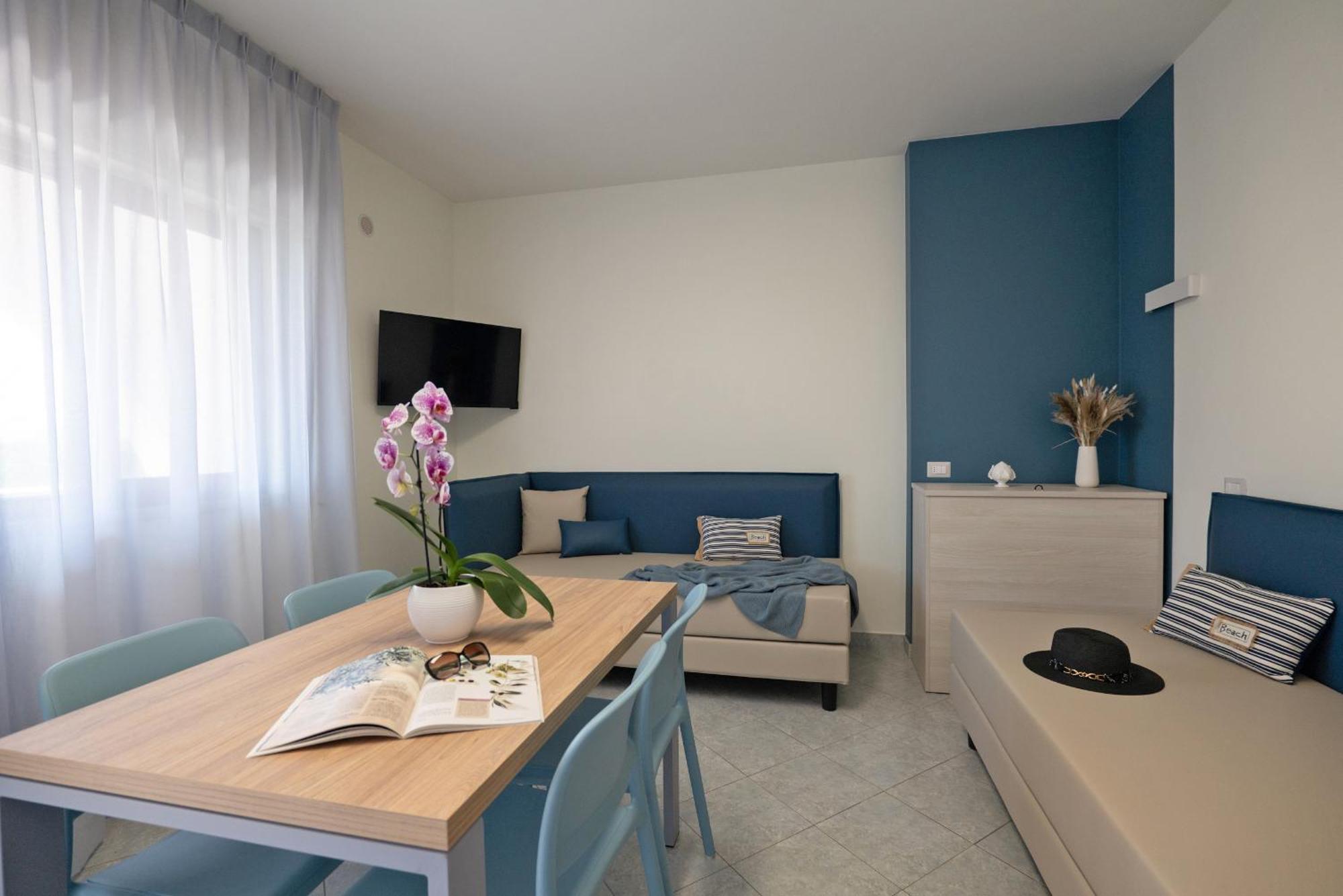 Hotel Residence Torre Del Porto Mattinata Oda fotoğraf