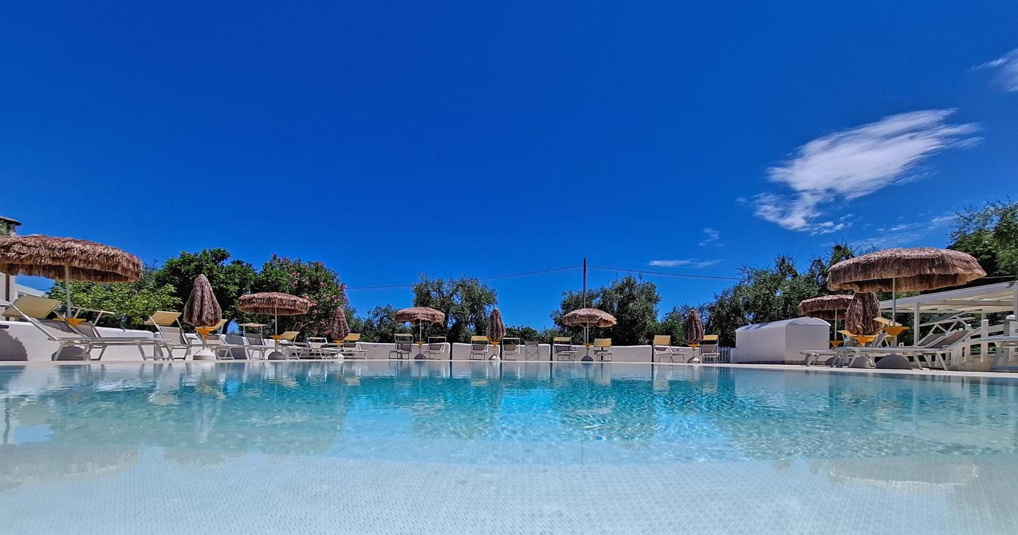 Hotel Residence Torre Del Porto Mattinata Dış mekan fotoğraf